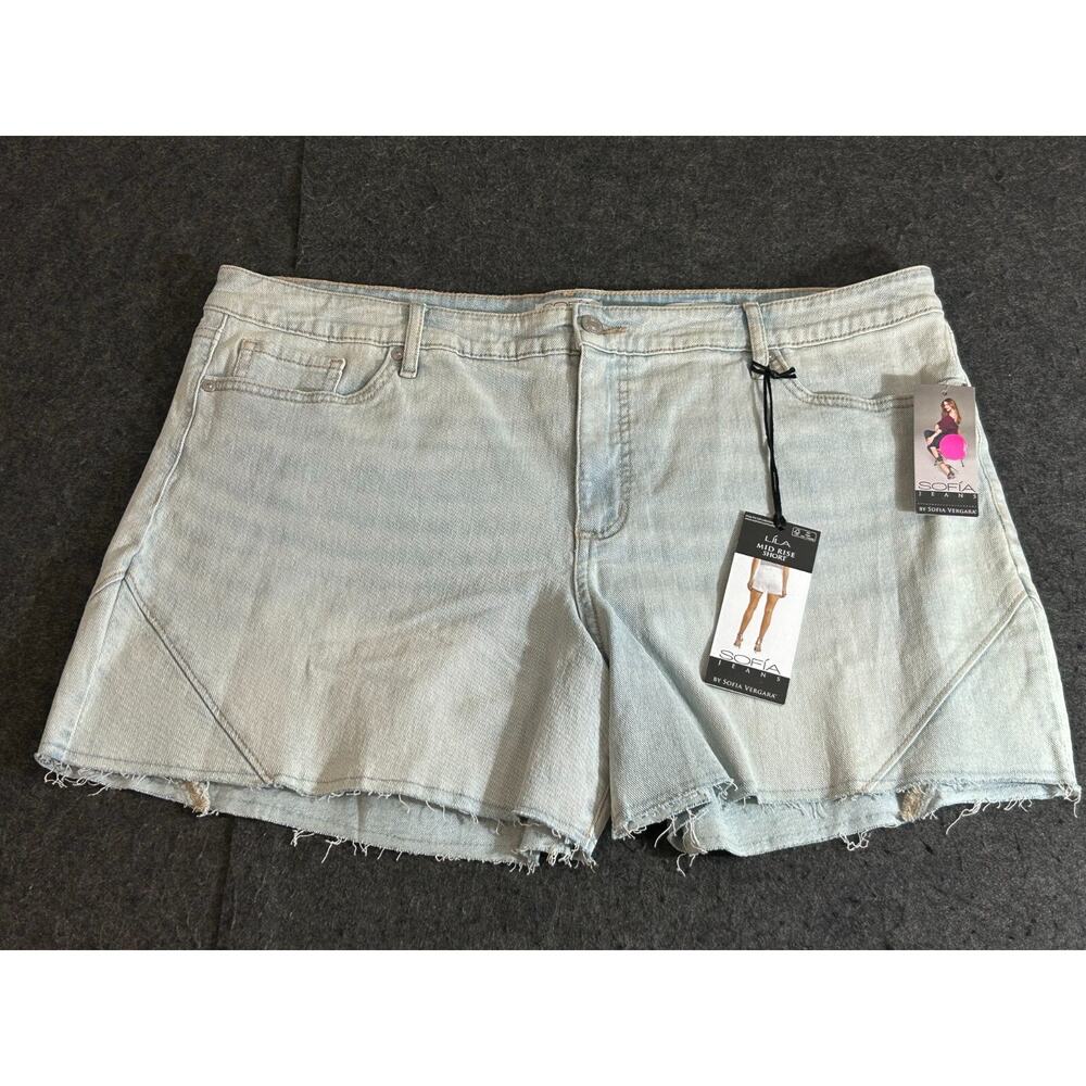 Women’s Size 14 Sofia Vergara LILA Mid Rise Light Blue Jean‎ Shorts Pockets NWT